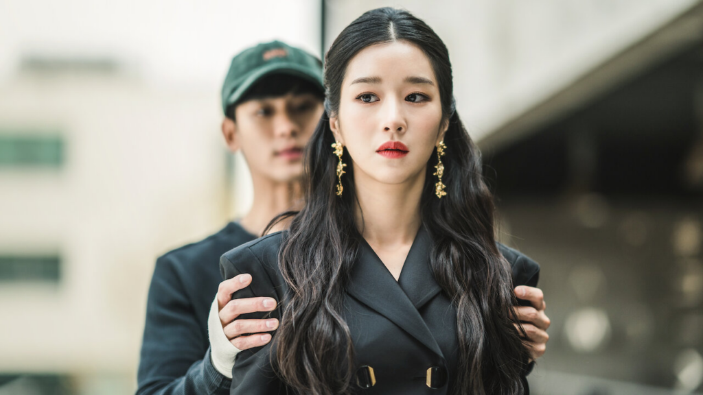 Kim Soo-hyun, de Rainha das Lágrimas, estrelou k-drama Tudo Bem Não Ser Normal